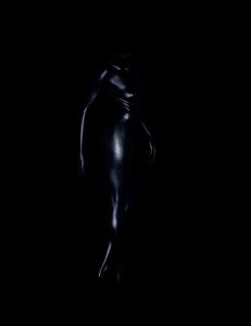 06-black-on-black1_l-1