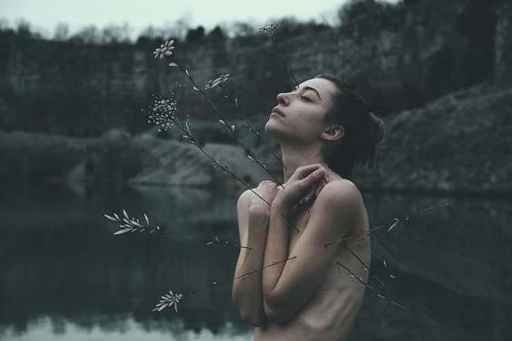 La-Faune-et-la-Flore-in-collaboration-with-French-artist-Moon.3__880